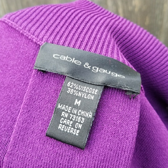 Cable and Gauge Dress Jacket Style Sweater - Picture 5 of 5